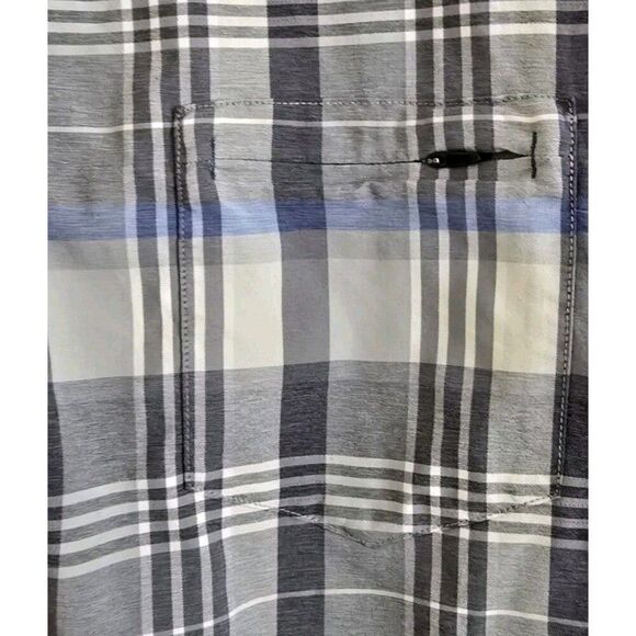 Marmot Short Sleeve Button Up Shirt Size XL Front Pockets - Picture 7 of 12